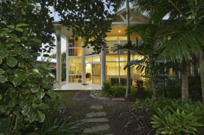 Tropical Palms, Port Douglas